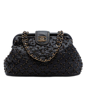 Pre-Loved Chanel CC Lambskin Chic Knot Chain Shoulder Bag